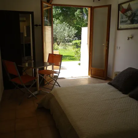 D'hotes Alize Grimaud