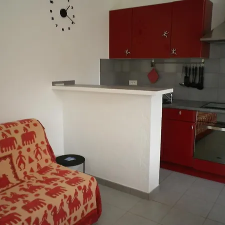Oda ve Kahvaltı D'hotes Alize 3*