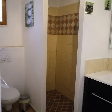 D'hotes Alize Bed & Breakfast 3*