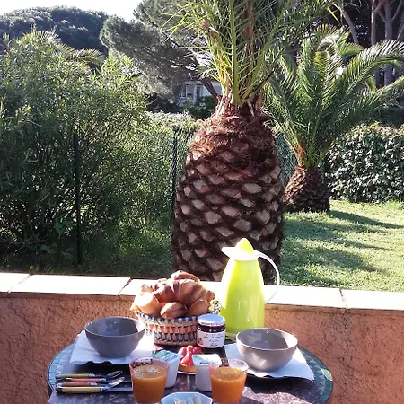 D'hotes Alize Bed & Breakfast