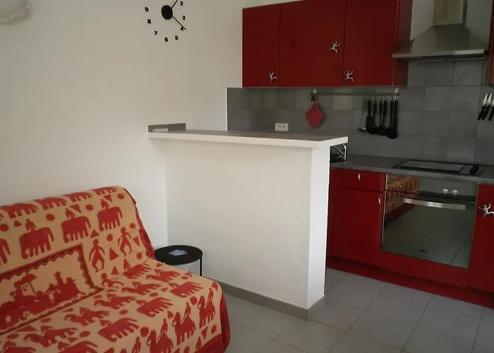 Oda ve Kahvaltı D'hotes Alize 3*
